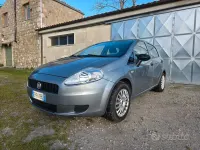 Usata Fiat Punto Lounge 75 CV (55 kW) 2013 Grigio Utilitaria