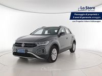 Usata VW T-Roc Life 150 CV (110 kW) 2024 Indium grey metallizzato nero SUV