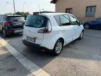 Usata Renault Scénic 110 CV (80 kW) 2016 Bianco Monovolume