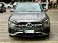 Usata Mercedes GLA250 Premium 160 CV (117 kW) 2021 Grigio SUV