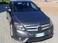 Usata Mercedes B180 109 CV (80 kW) 2014 Grigio Utilitaria