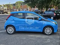 Usata Toyota Aygo Connect Style 72 CV (52 kW) 2019 Bluazzurro Utilitaria