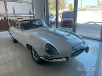 Usata Jaguar E-Type 265 CV (194 kW) 1960 Bianco Coupé