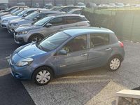 Usata Renault Clio II 75 CV (55 kW) 2011 Blu/azzurro Berlina