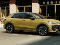 Nuova VW T-Roc R-line 150 CV (110 kW) 2026 Canary yellow nero SUV
