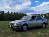 Usata Alfa Romeo 75 1986 Grigio Berlina