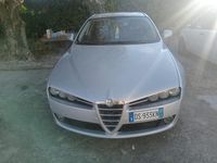 Second-hand Alfa Romeo 159 Ti 149 CP (109 kW) 2008 Argintiu Berlinǎ