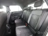 Usata VW T-Roc R-line Plus 150 CV (110 kW) 2024 Argento SUV