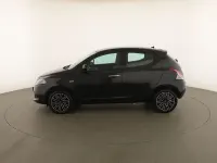 Usata Lancia Ypsilon Gold 70 CV (51 kW) 2022 Nero Utilitaria