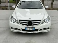 Gebraucht Mercedes E220 Avantgarde 170 PS (125 kW) 2011 Weiß Coupé