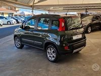 Usata Fiat Panda 4x4 Lounge 75 CV (55 kW) 2013 Verde Utilitaria