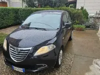 Usata Lancia Ypsilon Silver 69 CV (50 kW) 2011 Nero Utilitaria