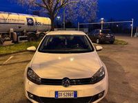 Usata VW Golf VI Highline 110 CV (80 kW) 2010 Bianco Utilitaria