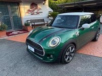Usata Mini ONE 102 CV (75 kW) 2020 Verde Utilitaria