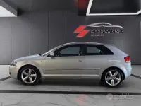Usata Audi A3 Ambiente 140 CV (102 kW) 2007 Grigio Utilitaria