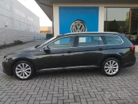 Usata VW Passat Business 150 CV (110 kW) 2020 Grigio Station wagon