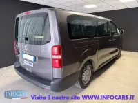 Usata Peugeot Expert 150 CV (110 kW) 2019 Grigio scuro metallizzato Furgone
