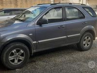 Usata Kia Sorento 140 CV (102 kW) 2005 Grigio SUV