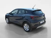 Usata Renault Captur Equilibre 101 CV (74 kW) 2023 Blu/azzurro SUV