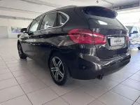 Usata BMW 218 Active Tourer Luxury Line 150 CV (110 kW) 2015 Marrone Monovolume