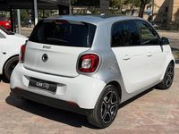 Usata Smart ForFour Passion 71 CV (52 kW) 2018 Bianco Utilitaria