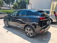 Usata Peugeot 3008 Allure 131 CV (96 kW) 2023 Nero SUV