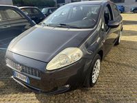 Usata Fiat Grande Punto Dynamic 65 CV (47 kW) 2009 Grigio Utilitaria