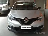 Käytetty Renault Captur Zen 90 HP (66 kW) 2018 Harmaa Katumaasturi