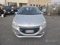Usata Peugeot 208 82 CV (60 kW) 2012 Grigio Utilitaria