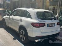 Usata Mercedes GLC250 204 CV (150 kW) 2018 Bianco SUV