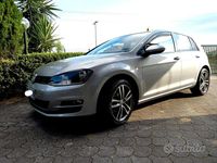 Usata VW Golf VII 110 CV (80 kW) 2016 Grigio Utilitaria