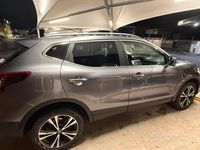 Usata Nissan Qashqai N-Connecta 131 CV (96 kW) 2018 Grigio SUV