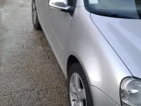 Begagnad VW Golf V 105 HK (77 kW) 2006 Grå Halvkombi