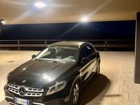 Usata Mercedes GLA200 Business 156 CV (114 kW) 2019 Nero SUV