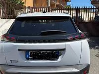 Usata Peugeot 2008 100 CV (73 kW) 2024 Bianco SUV