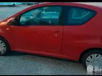 Usado Citroën C1 68 CV (50 kW) 2008 Rojo Utilitario