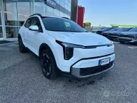 Usata Kia Stonic Style 116 CV (85 kW) 2025 Bianco pastello SUV