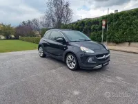 Usata Opel Adam Rocks Rocks 69 CV (50 kW) 2016 Nero Utilitaria