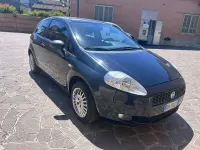 Usata Fiat Grande Punto Active 65 CV (47 kW) 2007 Blu/azzurro Utilitaria