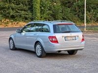 Usata Mercedes C220 Avantgarde 170 CV (125 kW) 2008 Argento Berlina