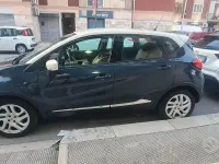 Usata Renault Captur Intens 120 CV (88 kW) 2015 Blu SUV
