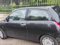 Usata Lancia Ypsilon 80 CV (58 kW) 2004 Nero Utilitaria