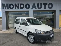 Usata VW Caddy Trendline 75 CV (55 kW) 2011 Bianco Monovolume