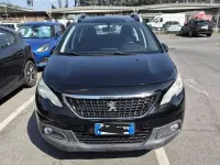 Usata Peugeot 2008 Access 82 CV (60 kW) 2016 Nero SUV