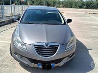 Usata Lancia Delta 120 CV (88 kW) 2013 Utilitaria