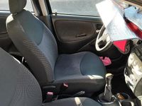 Second-hand Toyota Yaris 86 CP (63 kW) 2003 Hatchback