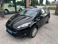 Usata Ford Fiesta 100 CV (73 kW) 2016 Nero Berlina