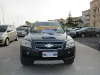 Usata Chevrolet Captiva 150 CV (110 kW) 2008 Bluazzurro SUV