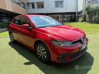 Usata VW Polo Life 95 CV (69 kW) 2023 Rosso Utilitaria