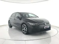 Usata VW Golf VIII Life 150 CV (110 kW) 2023 Grigio pastello Berlina